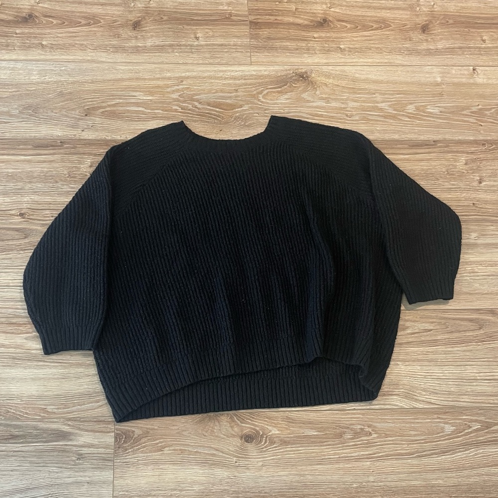 Old Navy Black Women's Crew Neck Sweater